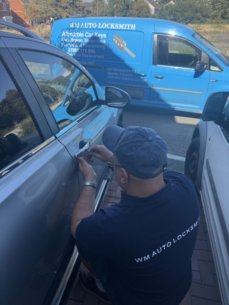 car lockout, unlocking car door